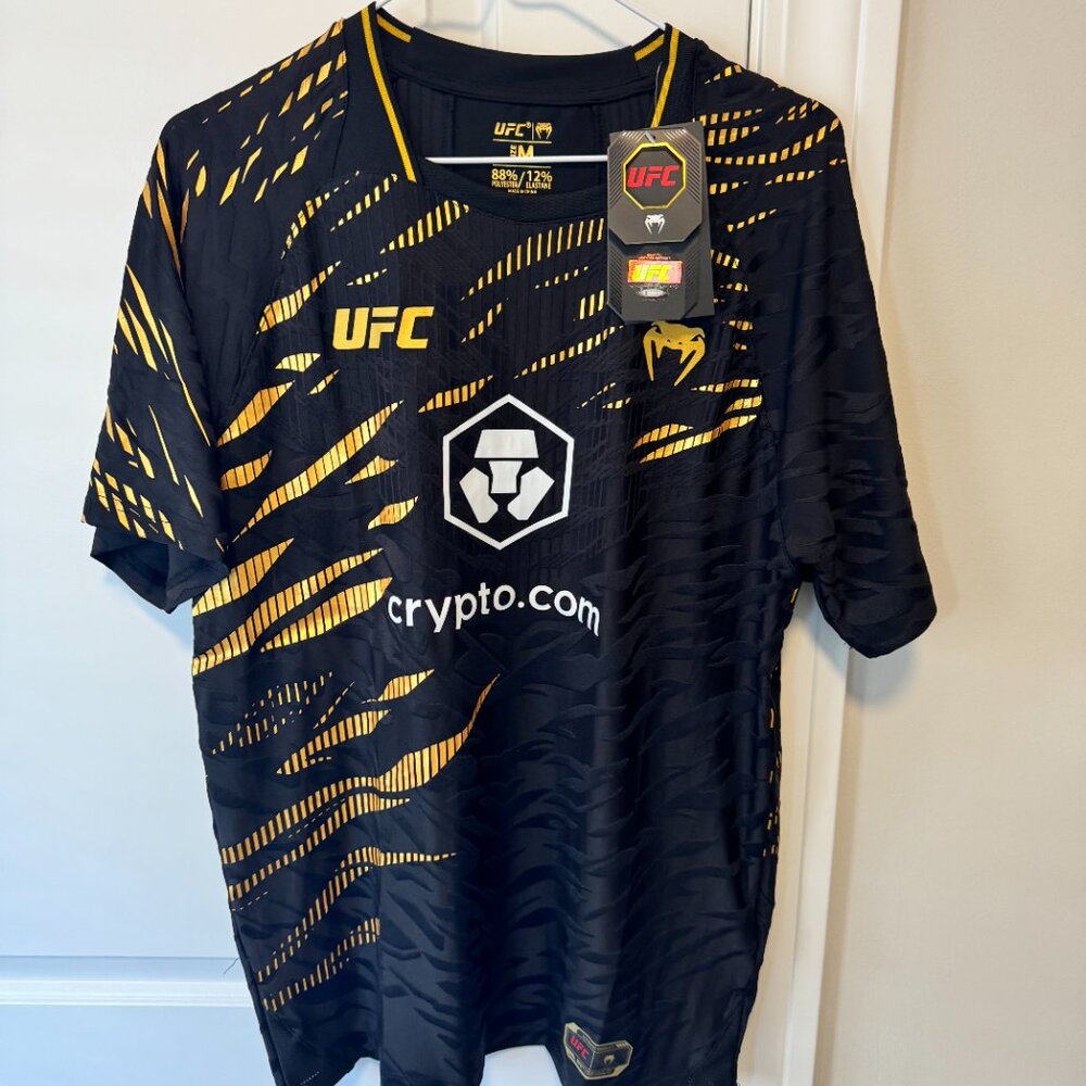 Men's UFC Fusion by Venum Black/Gold Fight Night Champion Walkout Jersey